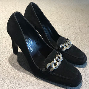 VINTAGE VALENTINO BLACK SUEDE PUMPS + SILVER/GOLD